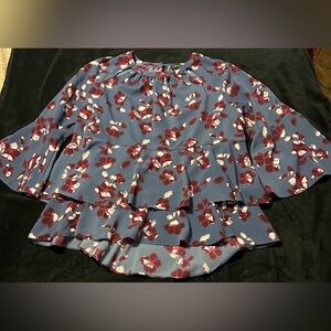 EUC Lane Bryant Blue with Red Floral Women's Top size 18 -Hi Lo